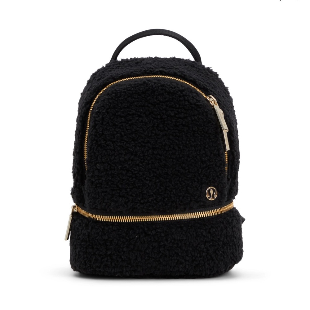 EUC Lululemon City Adventurer Backpack Micro 3L *Fleece Black Gold